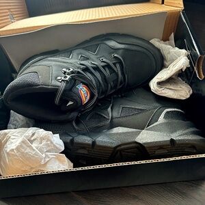 DICKIES WOMEN SAFETY BOOTS- SIZE 7